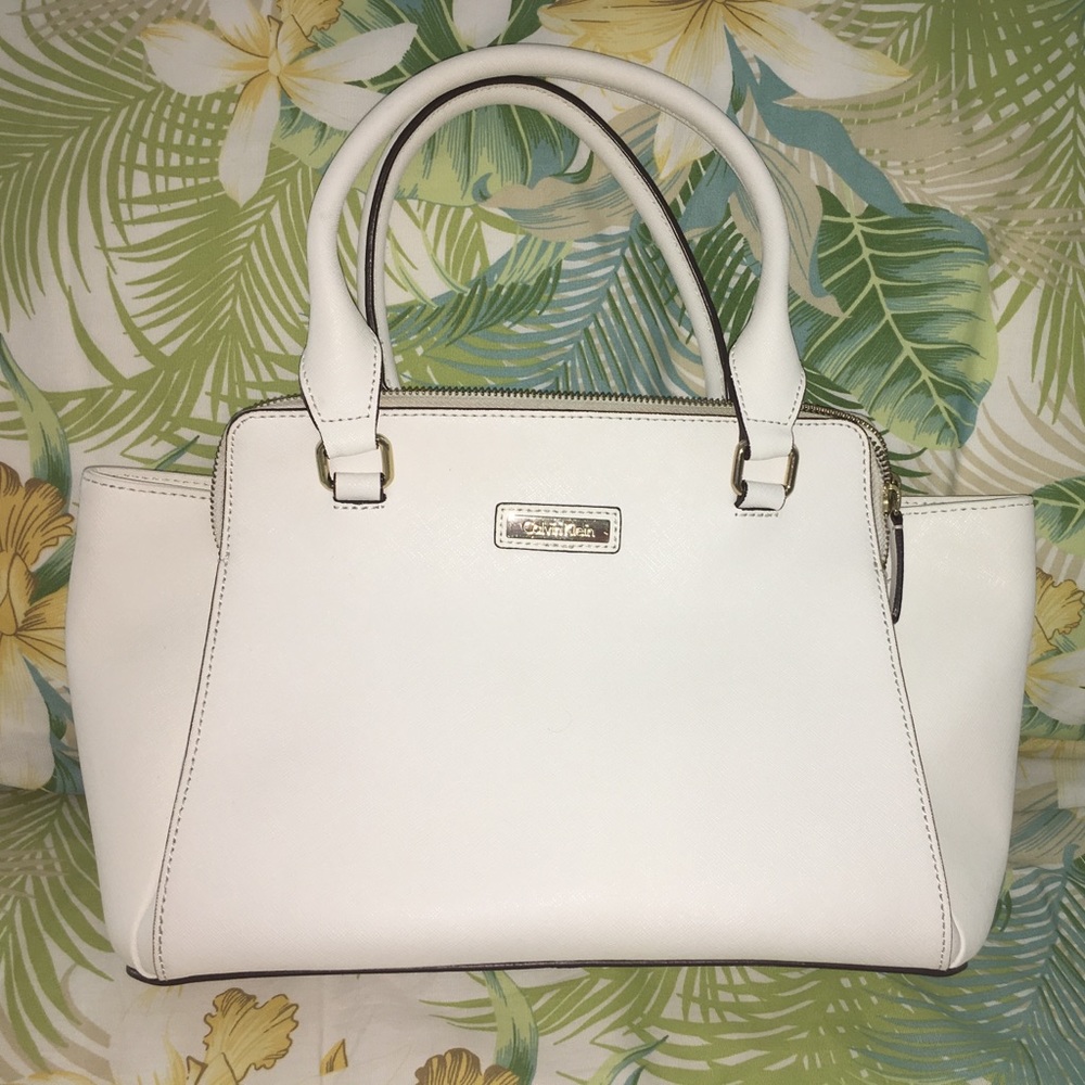Gorgeous new white leather Calvin Klein bag
